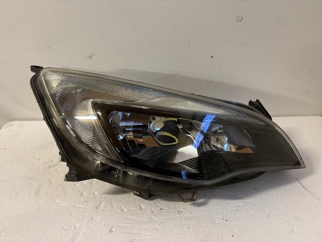 15720 Opel Astra J Jobb első Lámpa Fényszóró Angol Jobbkormányos