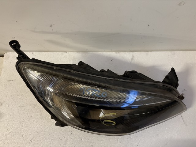 15720 Opel Astra J Jobb első Lámpa Fényszóró Angol Jobbkormányos