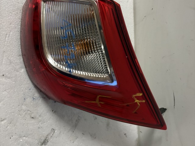 15724 Ford C-max Mk2 Jobb hátsó Lámpa