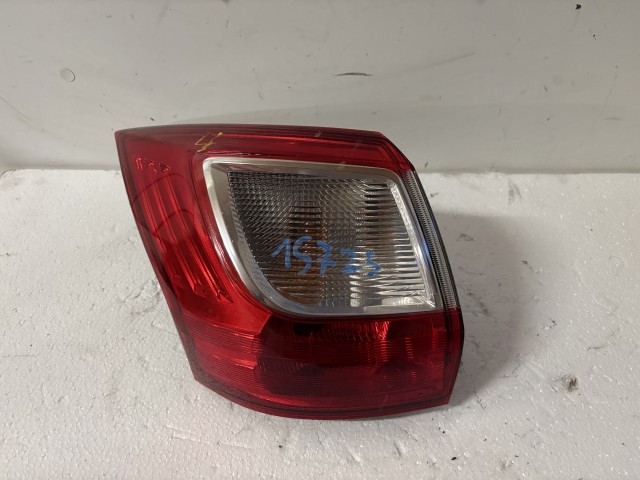 15723 Ford C-max Mk2 Bal hátsó Lámpa