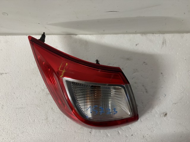 15723 Ford C-max Mk2 Bal hátsó Lámpa