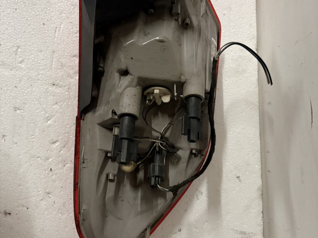 15731 Opel Astra J kombi Jobb hátsó Lámpa