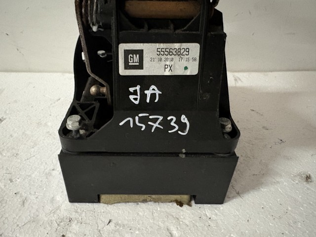 Opel Astra J Váltókar Váltókulissza  6 sebességes