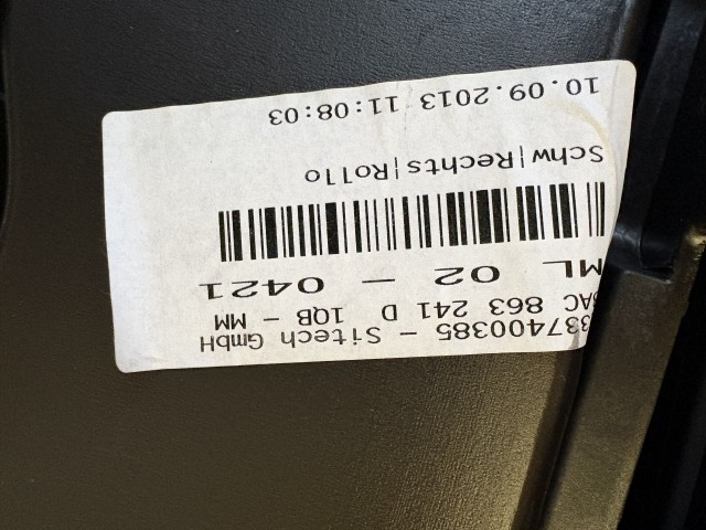 Volkswagen Passat B7 2010-2014 Közép box Használt