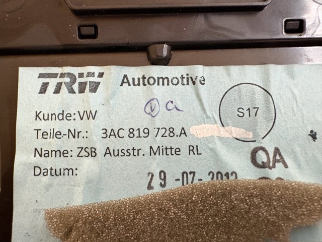 Volkswagen Passat B7 2010-2014 Középső Szellőző