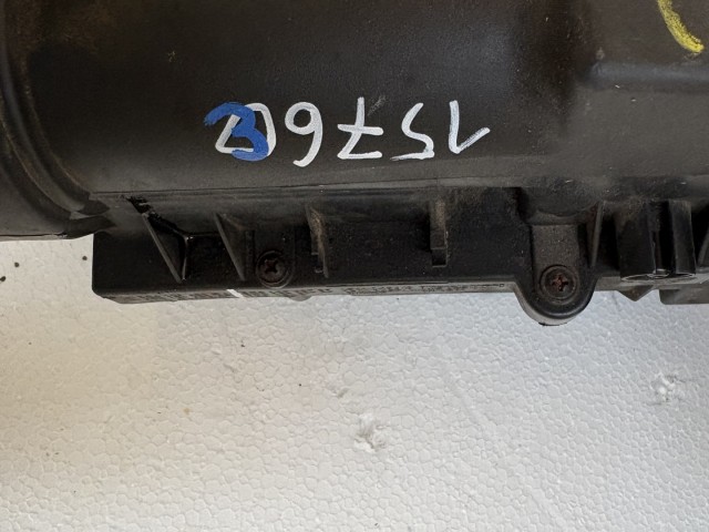 Volkswagen Passat B7 2010-2014 Légszűrőház Használt  