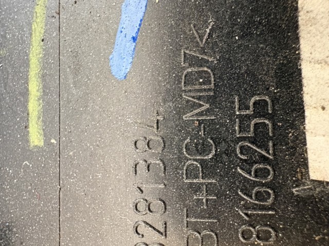 Opel Astra J Tankajtó Használt Y40R fehér 5 ajtós