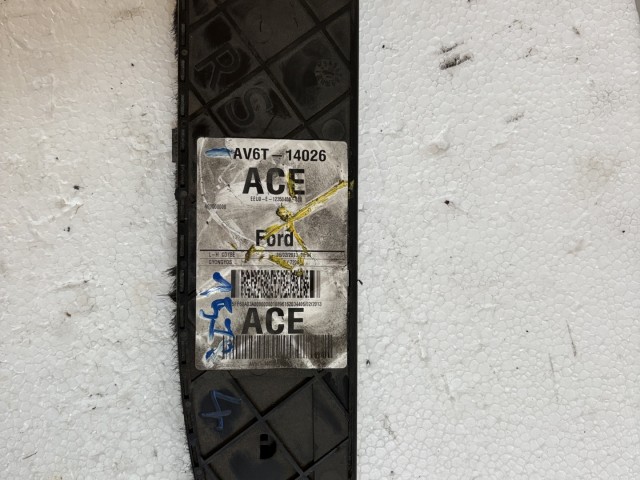 Ford C-max Mk2 2011 ajtó átvezető