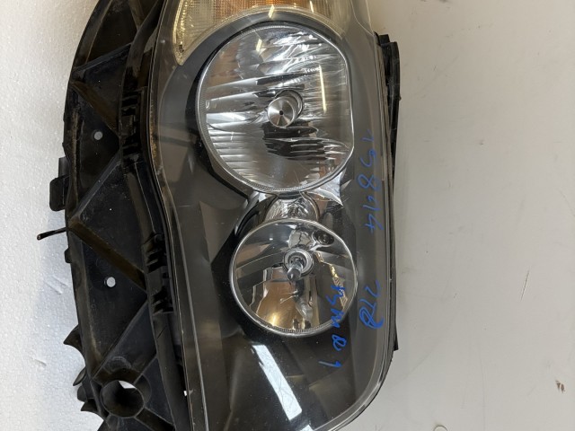 15814 BMW 1 (E87) 2004-2011 Lámpa , Fényszóró Használt Jobb első