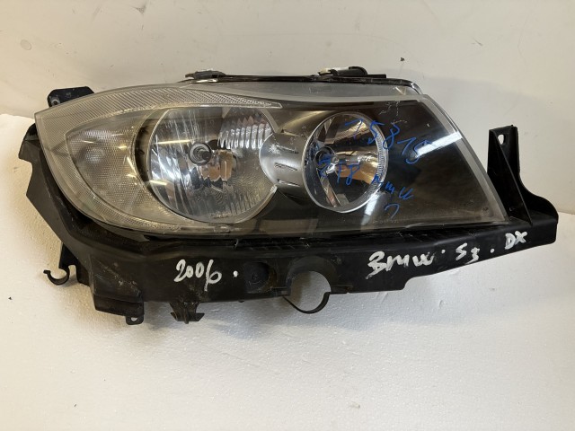 15815 BMW 1 (E87) Jobb első Lámpa Fényszóró