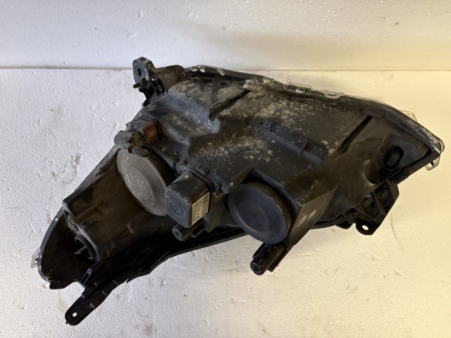15824 Opel Astra H Jobb első Lámpa Fényszóró