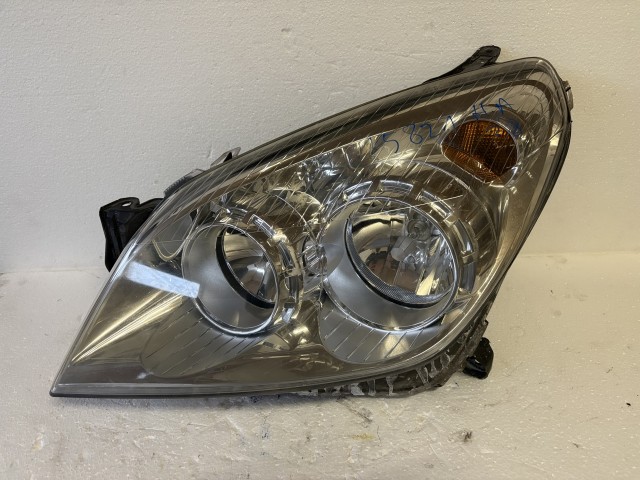 15821 Opel Astra H Bal első Lámpa Fényszóró