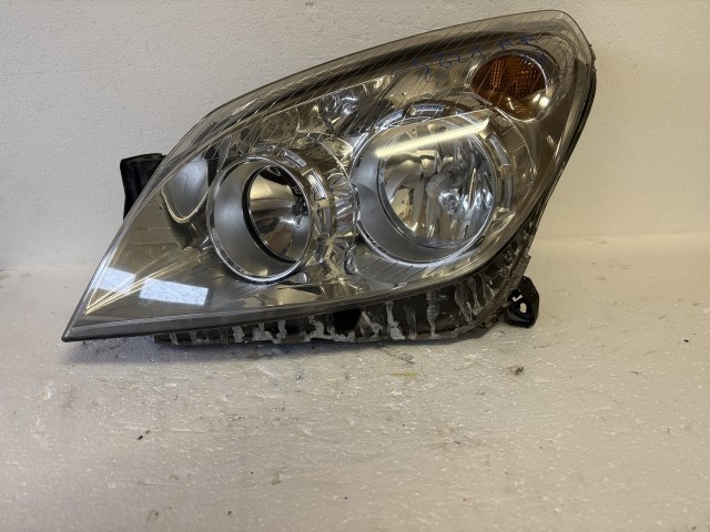 15821 Opel Astra H Bal első Lámpa Fényszóró