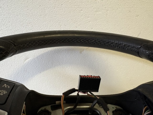 Opel Astra J 2009-2015 Kormánykerék Használt Fekete bőr  