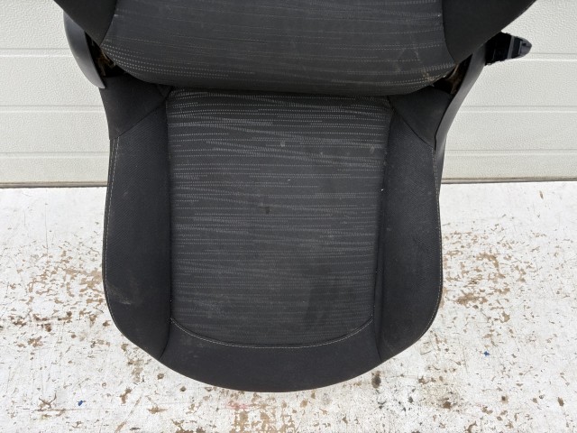 15862 Opel Astra K 2015-2021 bal első Ülés Fekete