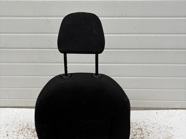 15864 Opel Astra K 2015-2021 jobb első Ülés Használt szövet Fekete