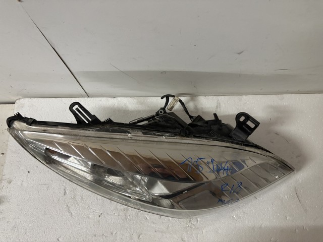 15904 Renault Megane III. Jobb első Lámpa Fényszóró