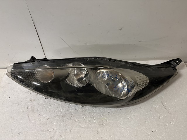 15903 Ford Fiesta Mk6 2008-2019 Bal első Lámpa Fényszóró