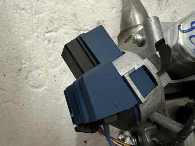 Ford C-max Mk2 2011 Gyújtáskapcsoló ház Használt