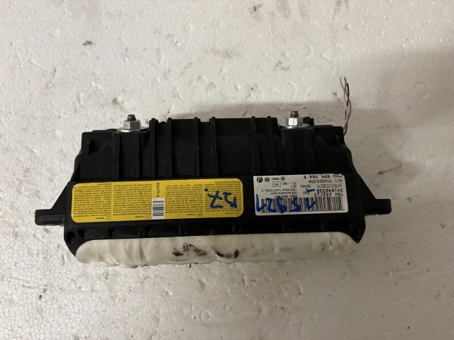 Volkswagen Passat B7 2010-2014 Utas légzsák 