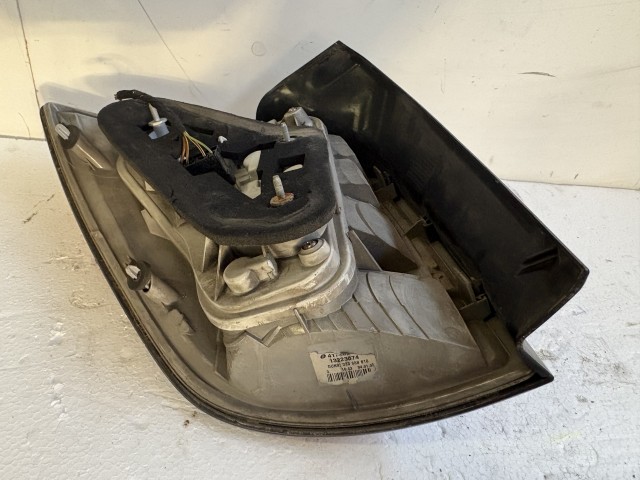 15927 Opel Astra H kombi Jobb hátsó Lámpa