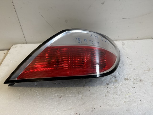15931 Opel Astra H 2004-2006 Jobb hátsó Lámpa 5 ajtós