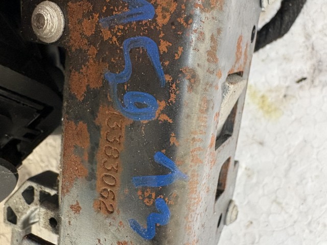 Chevrolet Trax U200 2013 Gyújtáskapcsoló Használt