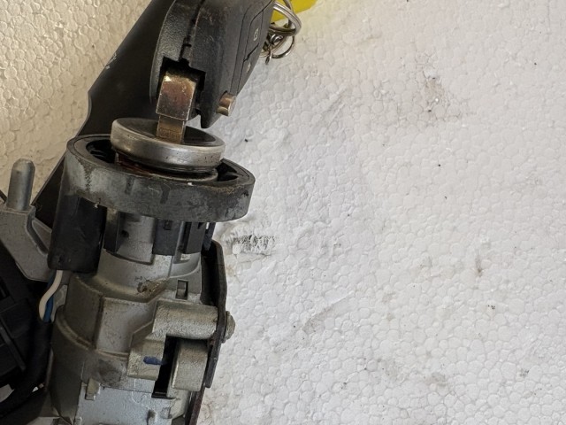 Chevrolet Trax U200 2013 Gyújtáskapcsoló Használt