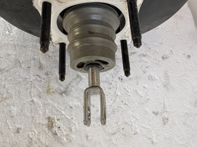 Ford C-max Mk2 2011 Fékrásegítő devander Használt