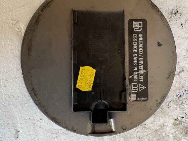 Opel Meriva B 2010-2017 Tankajtó Használt Z40W barna 