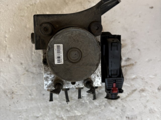 Opel Mokka 2012-2019 Abs kocka Használt   