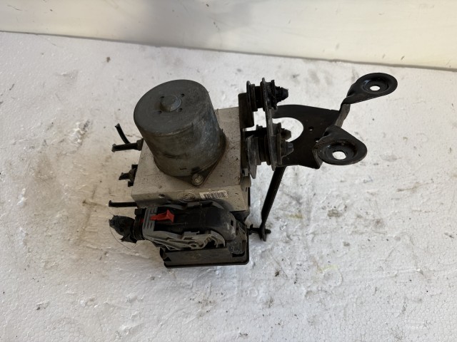 Volkswagen Passat B7 2010-2014 Abs kocka   