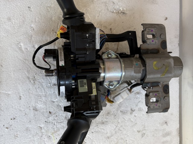 Kia Rio III.(UB) 2011-2017 Kormánykapcsoló Használt 