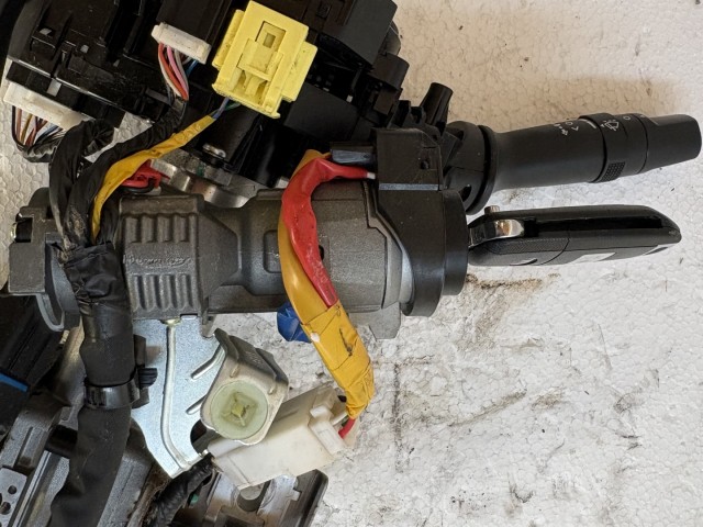 Kia Rio III.(UB) 2011-2017 Gyújtáskapcsoló kulccsal