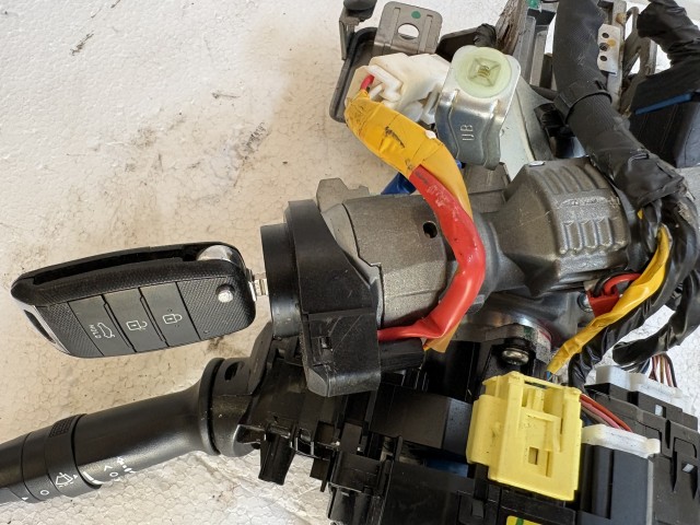 Kia Rio III.(UB) 2011-2017 Gyújtáskapcsoló kulccsal