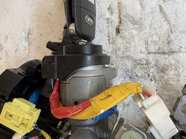 Kia Rio III.(UB) 2011-2017 Gyújtáskapcsoló kulccsal