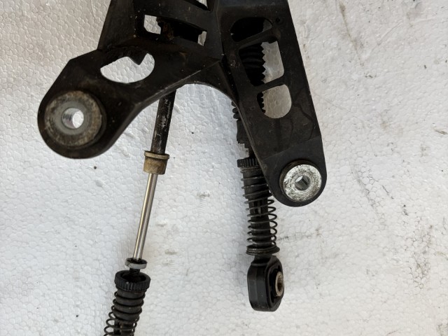 Volkswagen Passat B7 2010-2014 Váltóbowden 1.6 crtdi