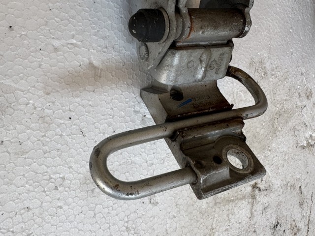 Volkswagen Passat B7 2010-2014 Bal első Ajtózsanér