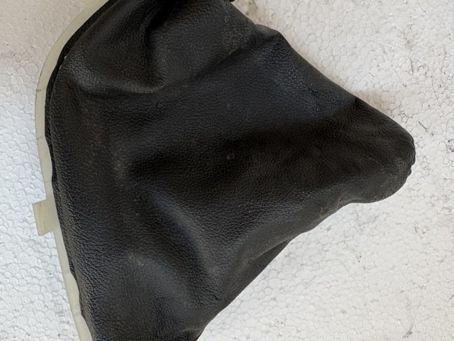 Opel Astra J 2009-2015 Kézifék szoknya Használt