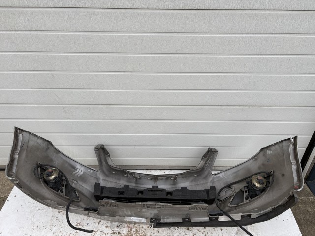 15992 Opel Zafira B első Lökhárító Ezüst Z176