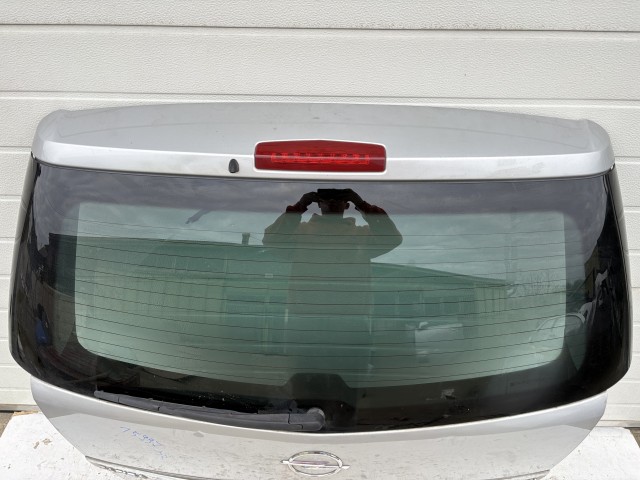 15997 Opel Zafira B Csomagtérajtó Használt Z176 Ezüst