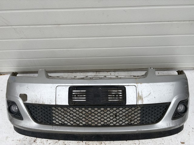 15993 Ford Fiesta első Lökhárító Ezüst