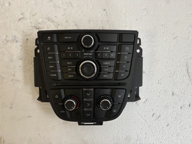 Opel Astra J 2009-2015 Közép konzol NAVI 650