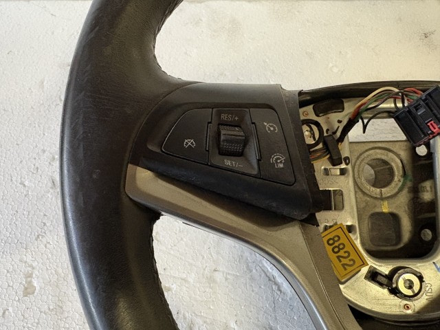 Chevrolet Trax U200 2013 Kormánykerék Használt Fekete bőr  