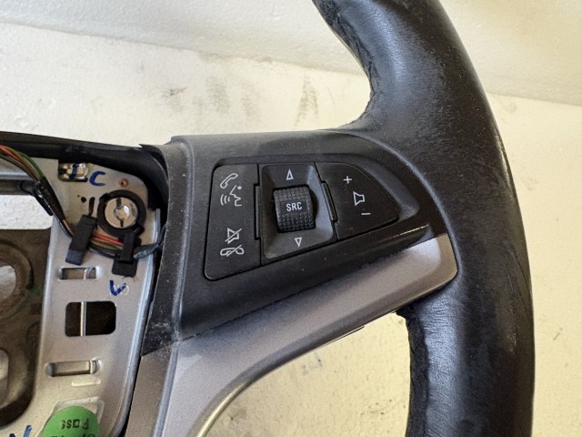 Chevrolet Trax U200 2013 Kormánykerék Használt Fekete bőr  