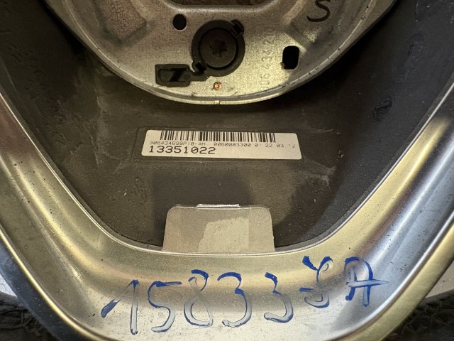 Opel Astra J 2009-2015 Kormánykerék Használt Fekete bőr  