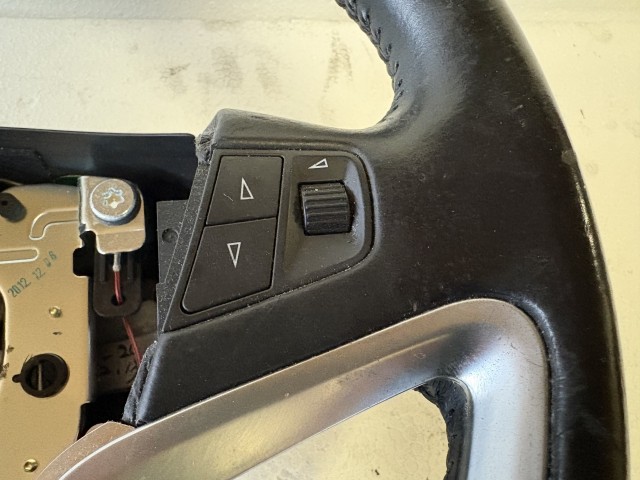 Opel Antara 2006-2015 Kormánykerék Használt Fekete bőr  