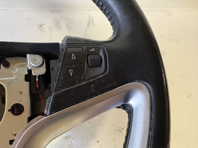 Opel Antara 2006-2015 Kormánykerék Használt Fekete bőr  