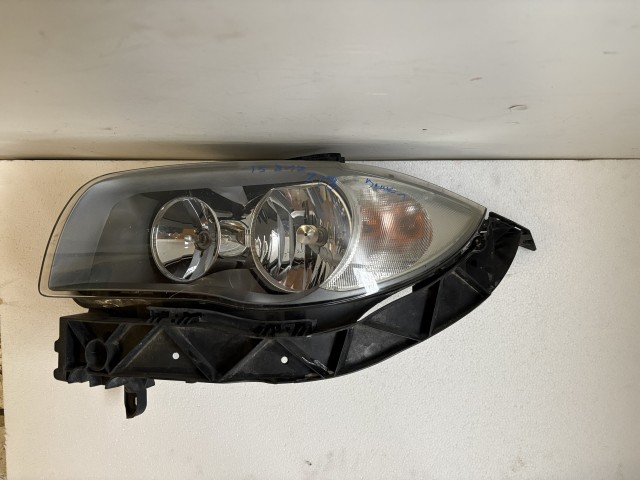 15812 BMW 1 (E87) 2004-2011 Lámpa , Fényszóró Használt Bal első 