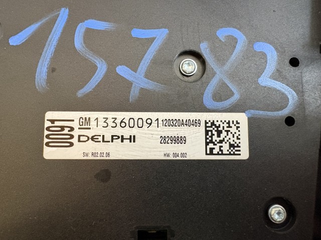 Opel Astra J 2009-2015 Közép konzol CD 400